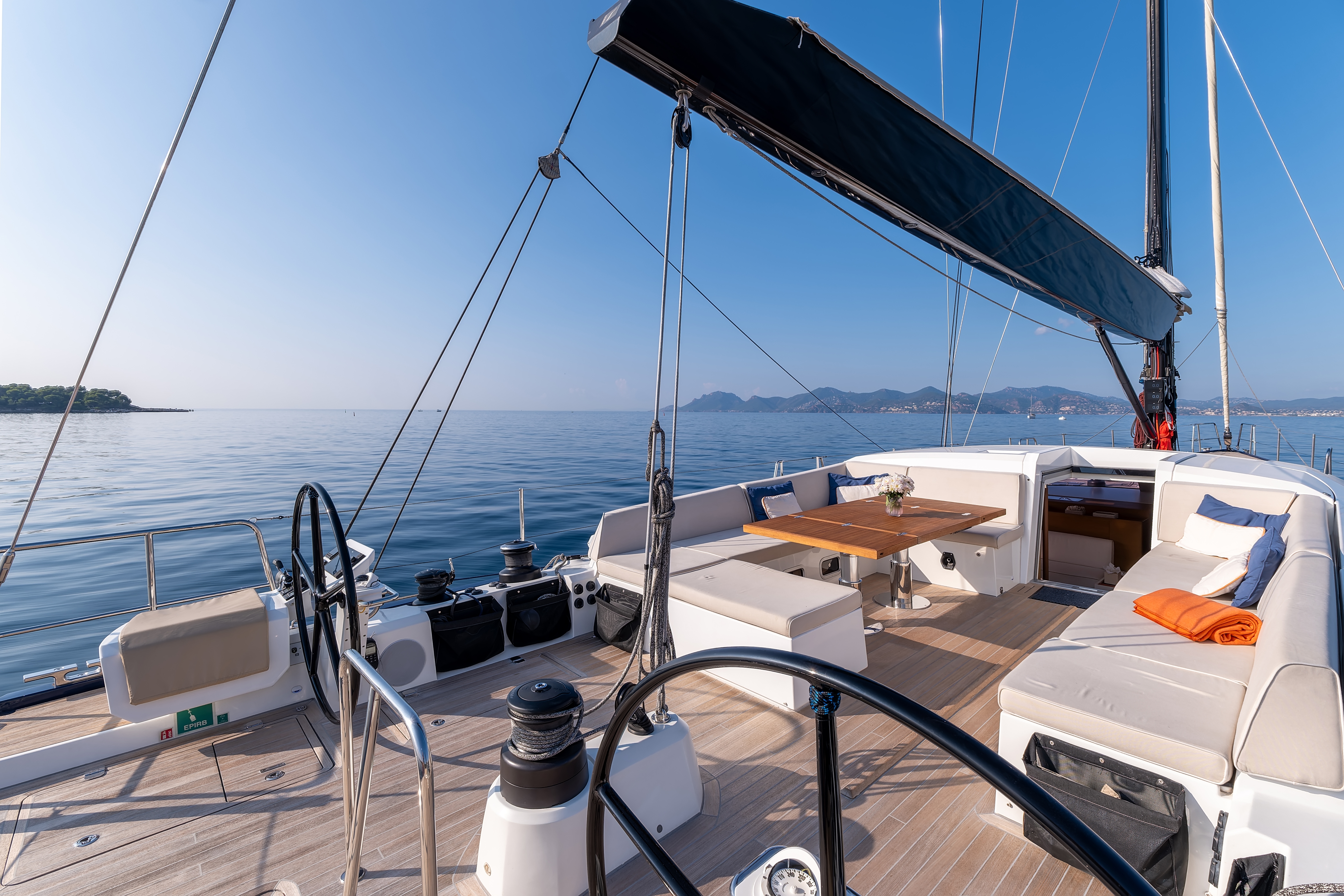 Arrival Cloudy Night 85